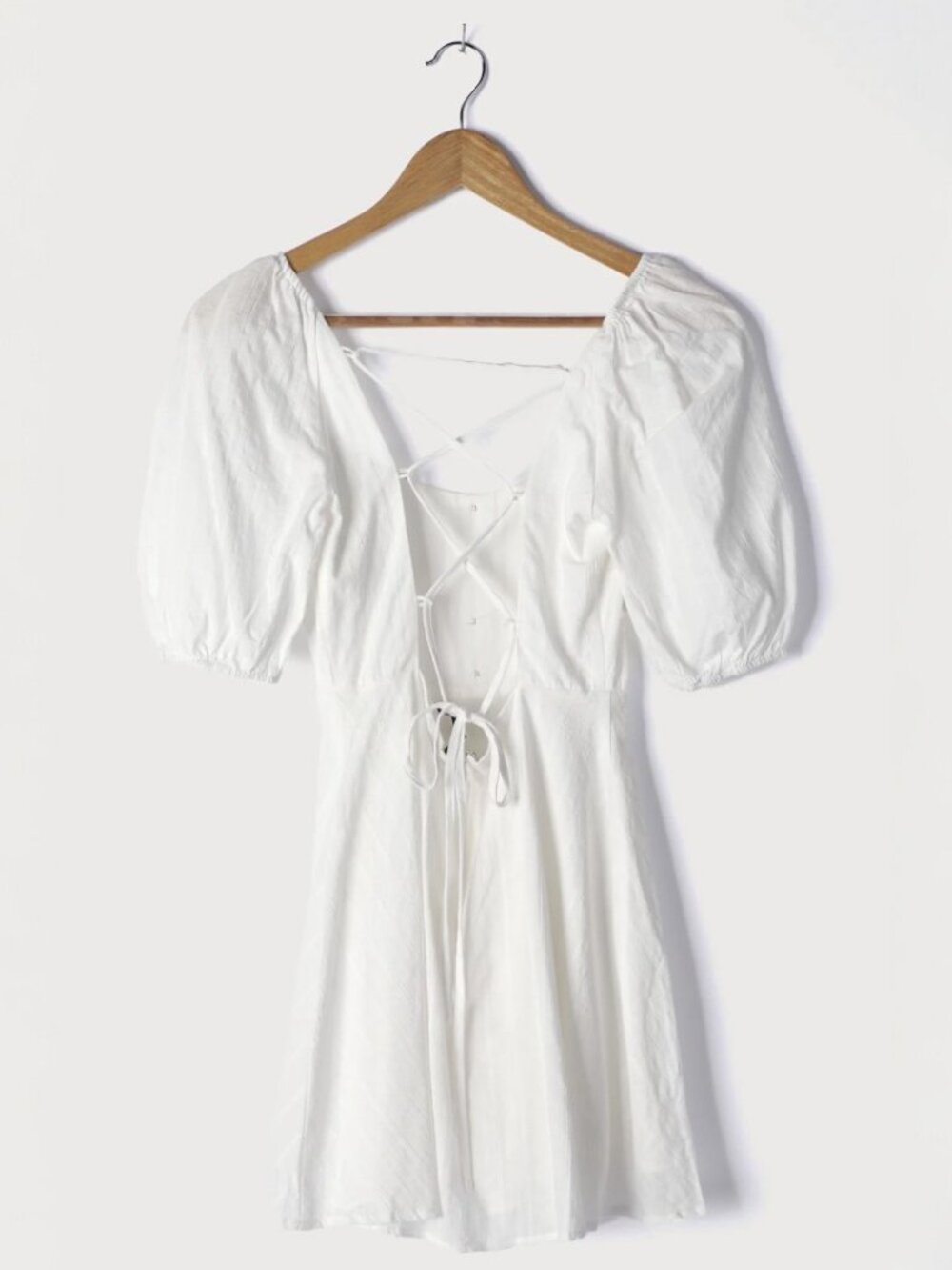 NWT Lulus Endearing Looks Ivory Puff Sleeve Lace-Up Mini Dress (size S) - Picture 6 of 8